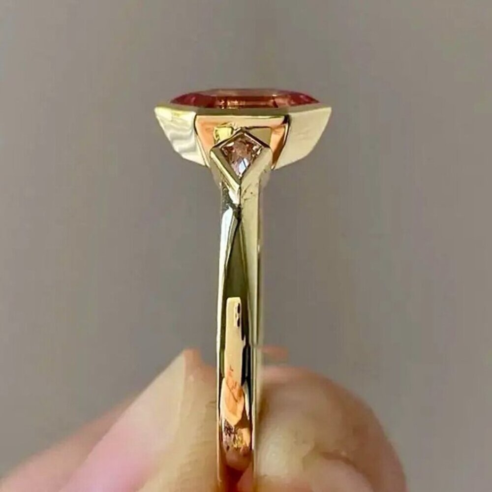Hexagon Style 14K Gold Plated Ring Size 7 - Picture 3 of 6